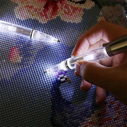 LED DIY Diamond Painting Pen with Light Drill Art Lighted Pen Applicator Bead Accessories Lighting Tool